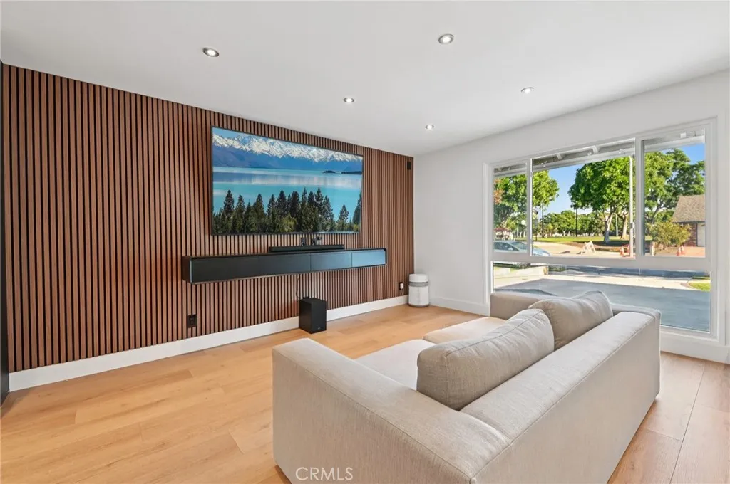 14641 Alder, Tustin, California 92780 home-pic-6