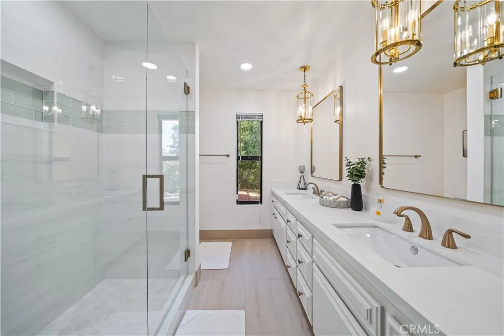 23192 De Anza, Temecula, California 92590 home-pic-27