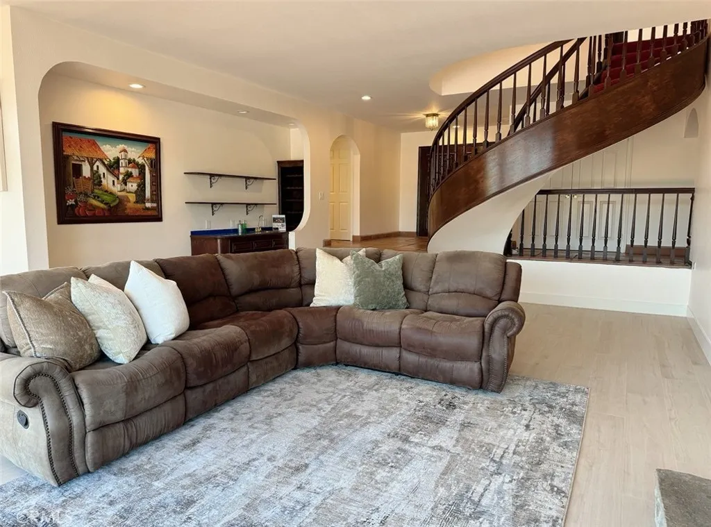 23192 De Anza, Temecula, California 92590 home-pic-5