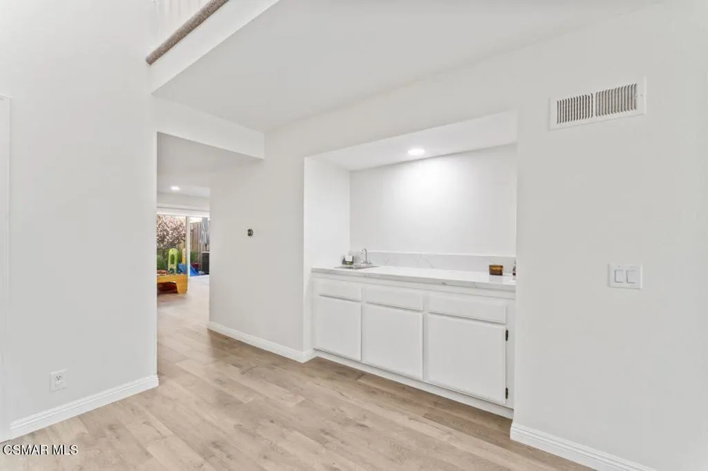 559 Racquet Club Lane, Thousand Oaks, California 91360 home-pic-9