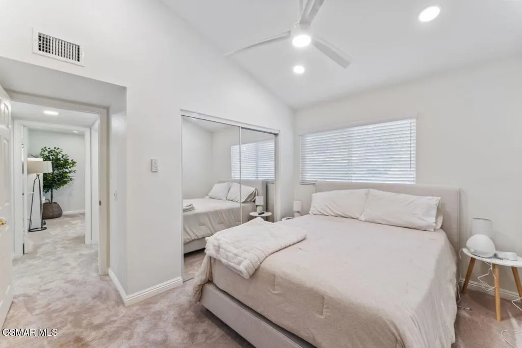 559 Racquet Club Lane, Thousand Oaks, California 91360 home-pic-23