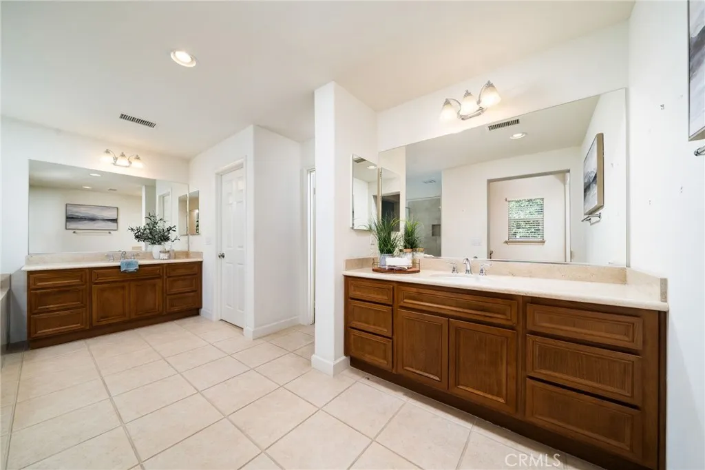 6349 Daylily Court, Rancho Cucamonga, California 91737 home-pic-28