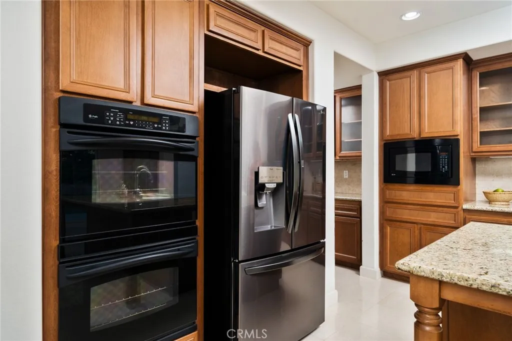 6349 Daylily Court, Rancho Cucamonga, California 91737 home-pic-12