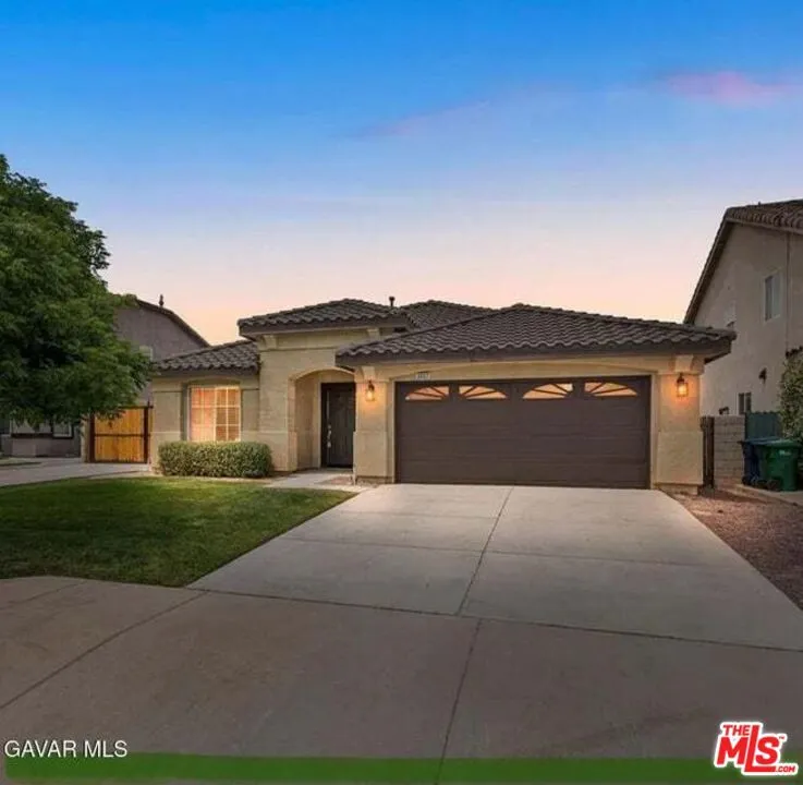3057 Kilt Court, Lancaster, California 93535 home-pic-0