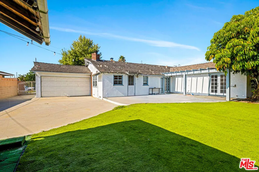 1124 S Cajon Avenue, West Covina, California 91791 home-pic-14
