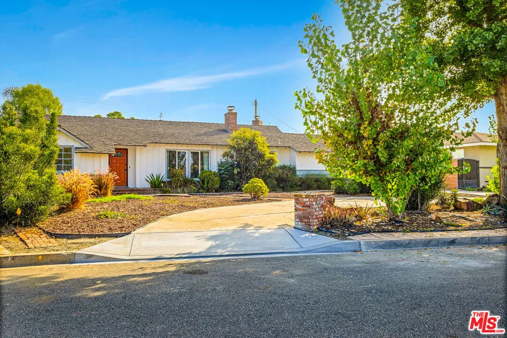 1124 S Cajon Avenue, West Covina, California 91791 home-pic-19
