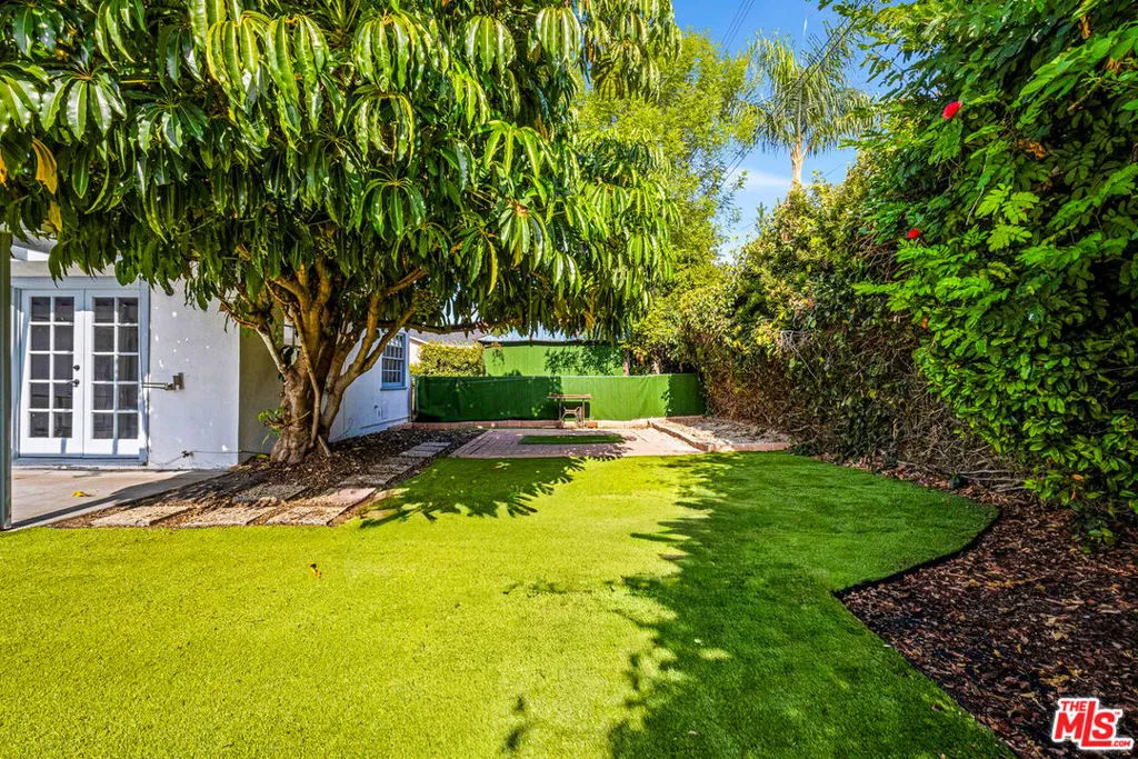 1124 S Cajon Avenue, West Covina, California 91791 home-pic-11