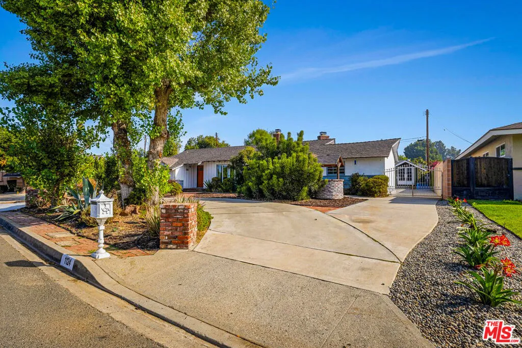 1124 S Cajon Avenue, West Covina, California 91791 home-pic-0