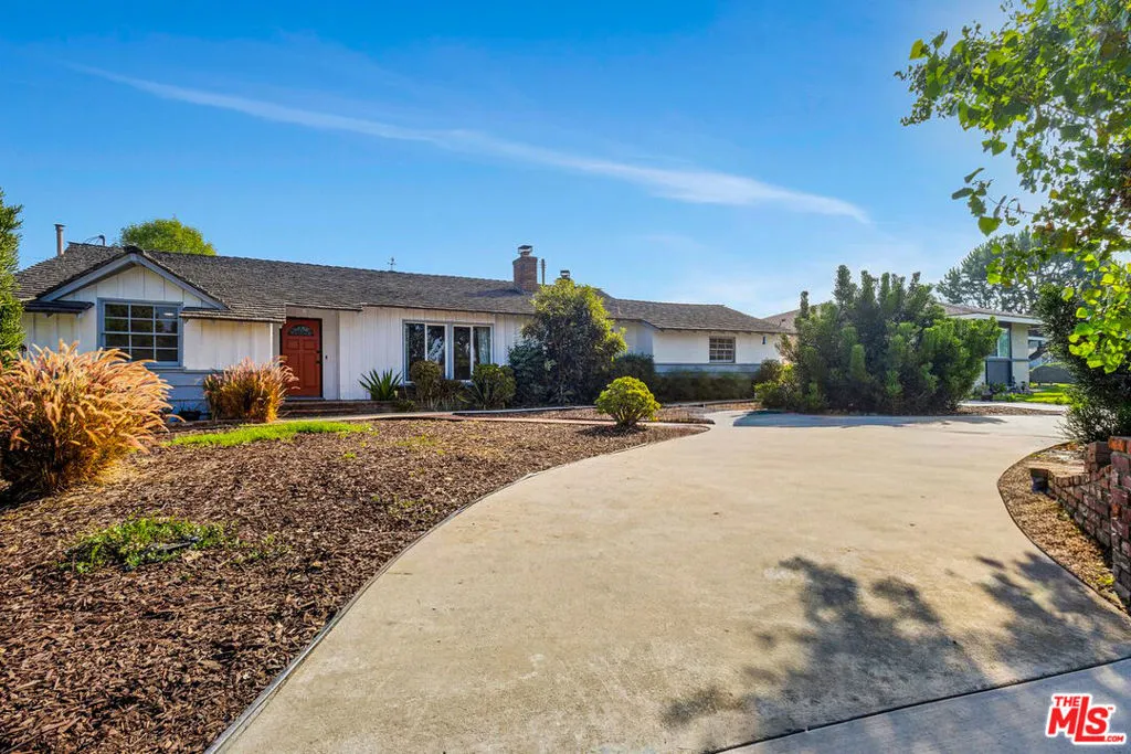 1124 S Cajon Avenue, West Covina, California 91791 home-pic-20