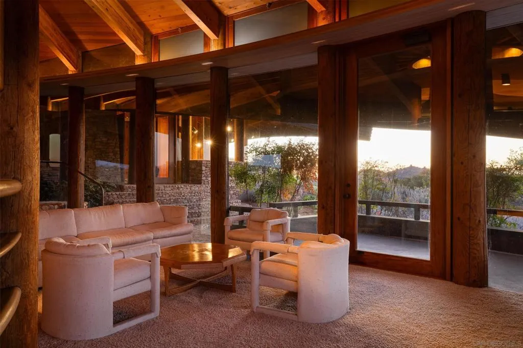 10650 Old Castle Road, Valley Center, California 92082 home-pic-20