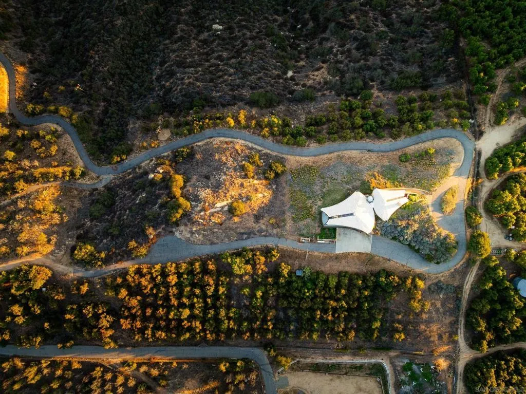 10650 Old Castle Road, Valley Center, California 92082 home-pic-2