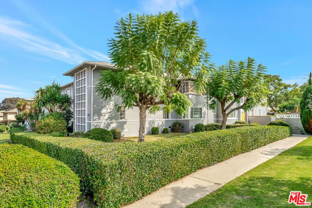 4034 Abourne Road B, Los Angeles, California 90008 home-pic-0
