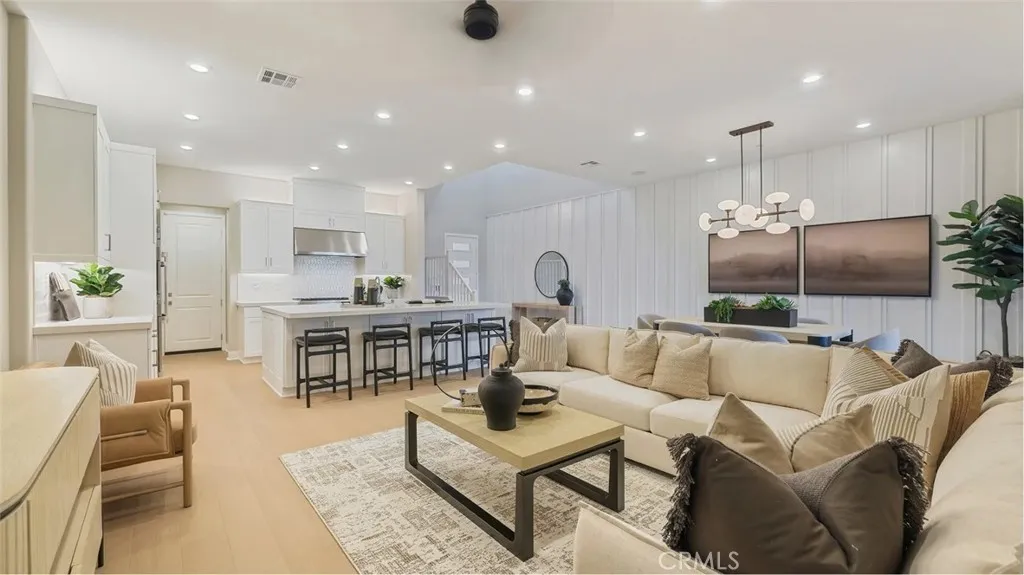 648 Snowberry Place, Montebello, California 90640 home-pic-5