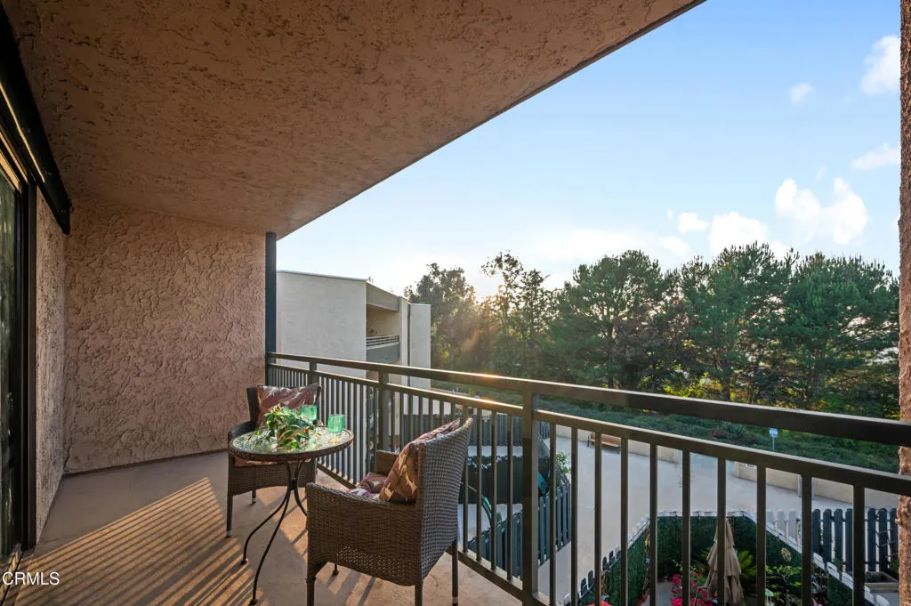 4499 Via Marisol 321, Los Angeles, California 90042 home-pic-25