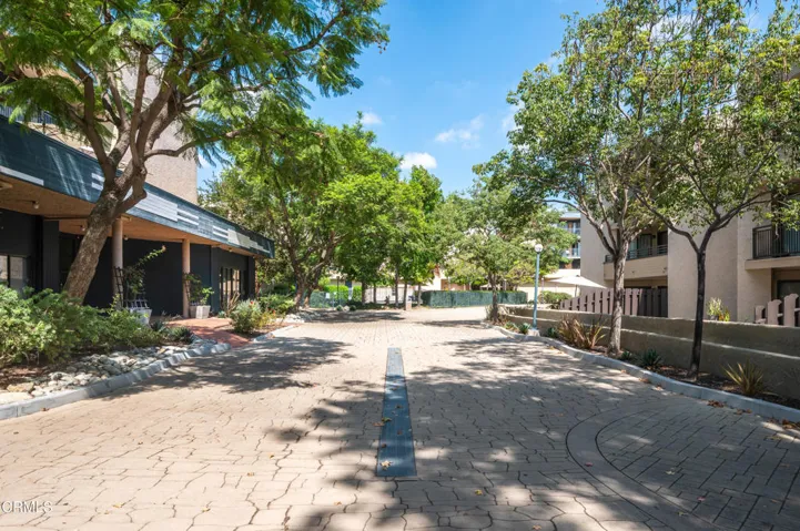 4499 Via Marisol _321-3