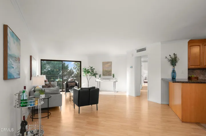 4499 Via Marisol _321-5