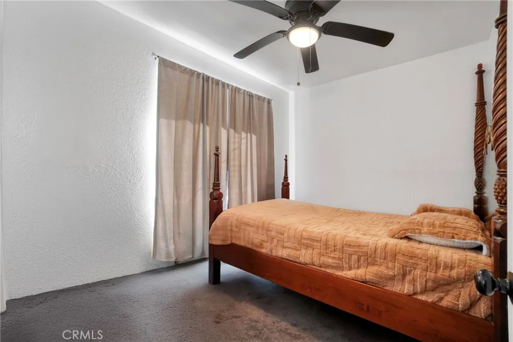 919 919 1/2 W 49th, Los Angeles, California 90037 home-pic-13