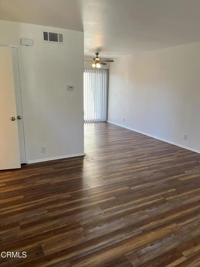 1627 Squirrel Lane, Ventura, California 93003 home-pic-6