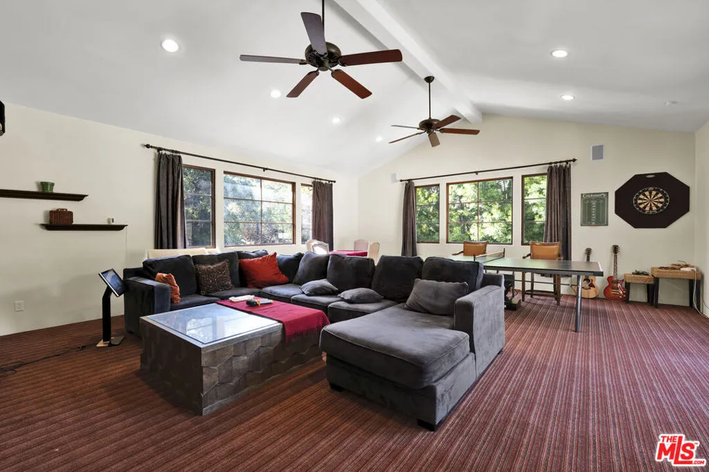 1487 Meadowcrest Circle, Corona, California 92882 home-pic-21