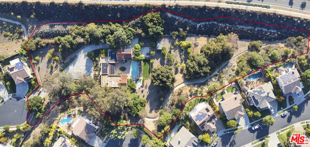 1487 Meadowcrest Circle, Corona, California 92882 home-pic-39