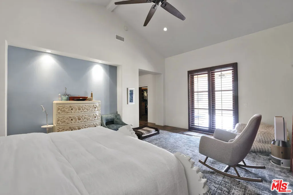 1487 Meadowcrest Circle, Corona, California 92882 home-pic-32