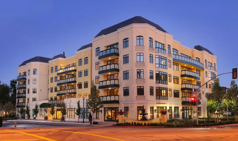 10 Crystal Springs Road 1206, San Mateo, California 94402