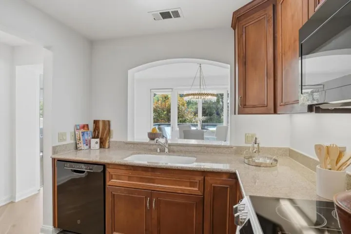 10 Crystal Springs Road 1206, San Mateo, California 94402