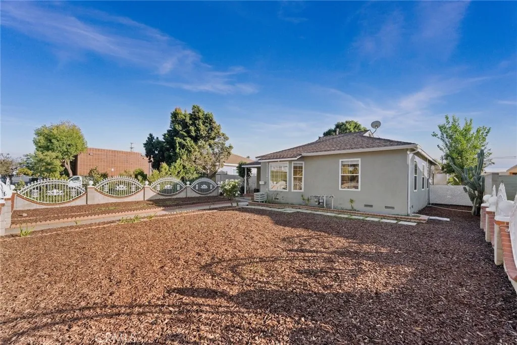 1104 Williamson, Fullerton, California 92833 home-pic-60