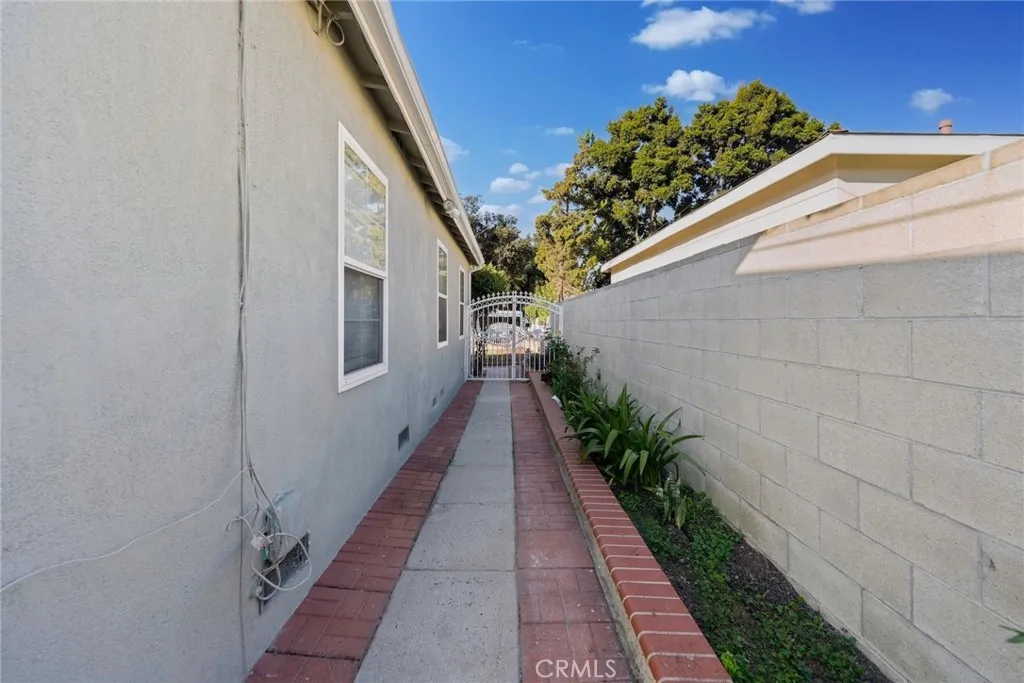 1104 Williamson, Fullerton, California 92833 home-pic-27