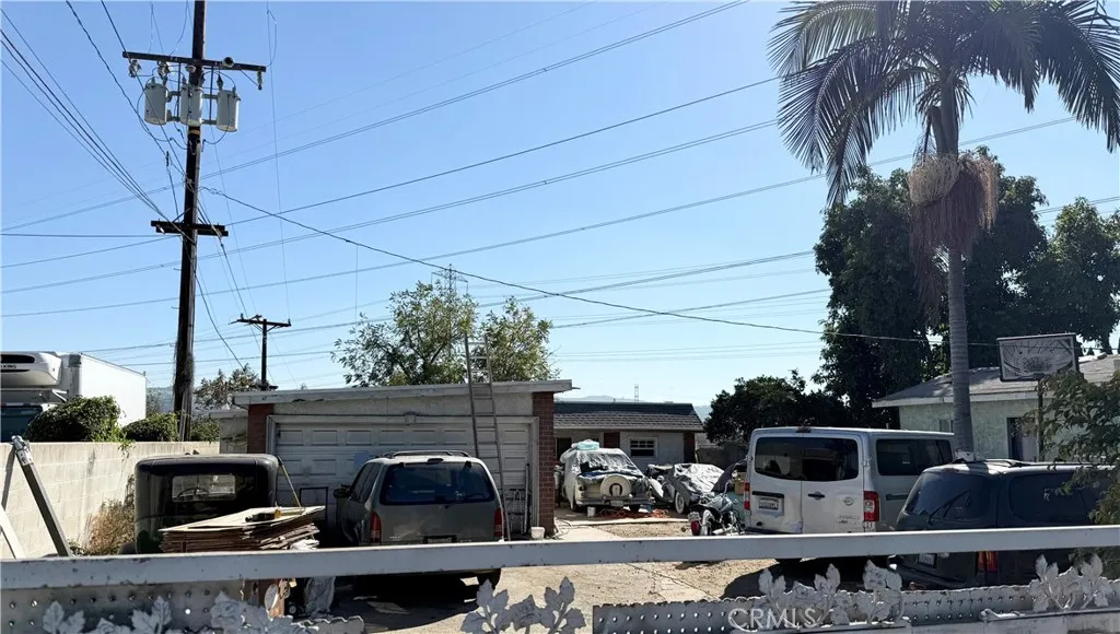 882 Durfee, South El Monte, California 91733 home-pic-1