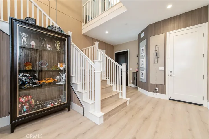 200 Piazza, Irvine, California 92602 — photo 4