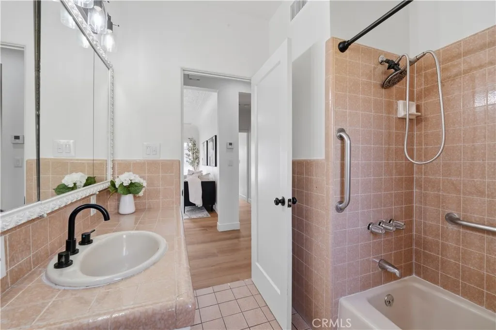 800 N Janss, Anaheim, California 92805 home-pic-23