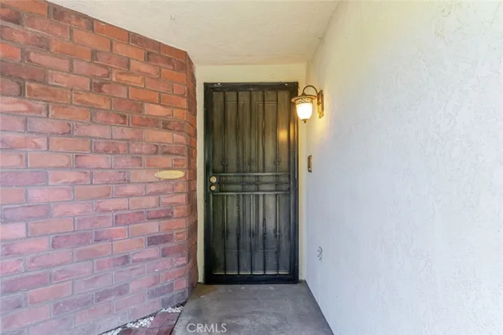 2401 E Greenview Drive, Glendora, California 91741