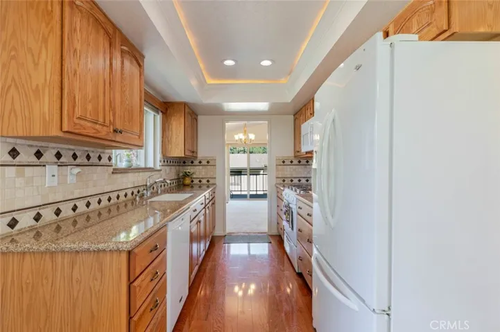 2401 E Greenview Drive, Glendora, California 91741