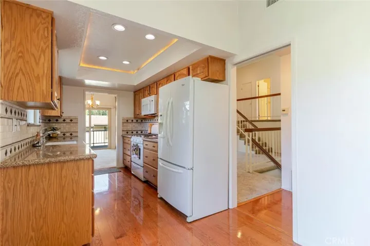 2401 E Greenview Drive, Glendora, California 91741