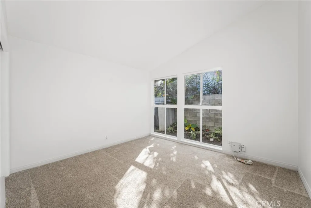 3241 Druid Lane, Los Alamitos, California 90720 home-pic-31