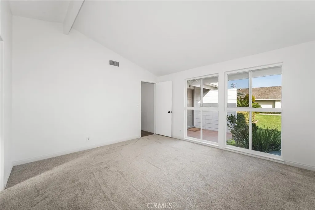 3241 Druid Lane, Los Alamitos, California 90720 home-pic-40