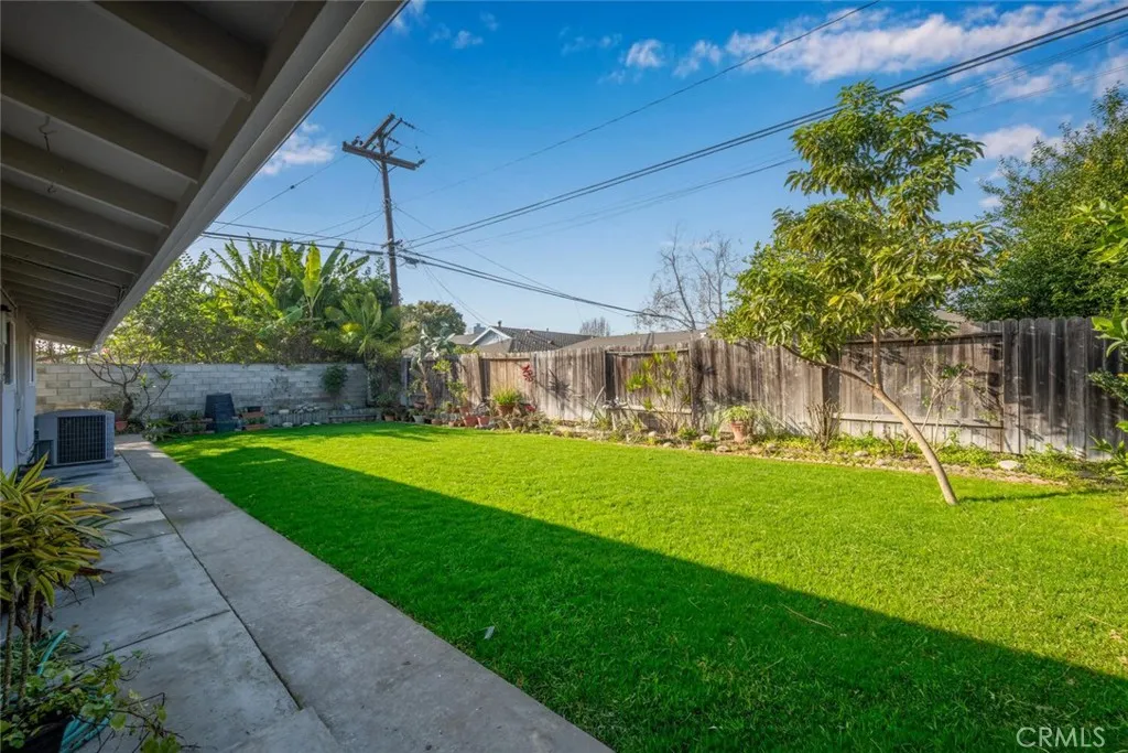 3241 Druid Lane, Los Alamitos, California 90720 home-pic-45