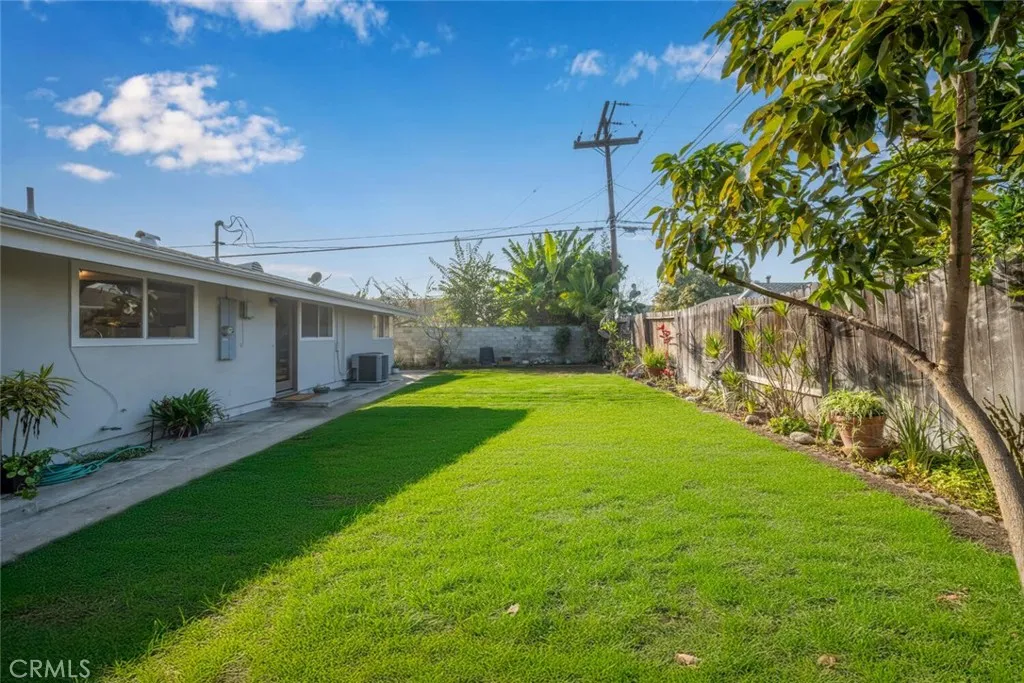 3241 Druid Lane, Los Alamitos, California 90720 home-pic-53