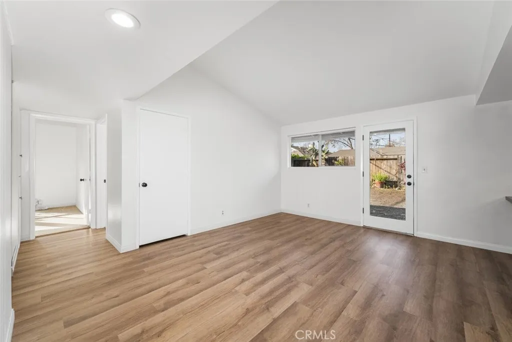 3241 Druid Lane, Los Alamitos, California 90720 home-pic-24