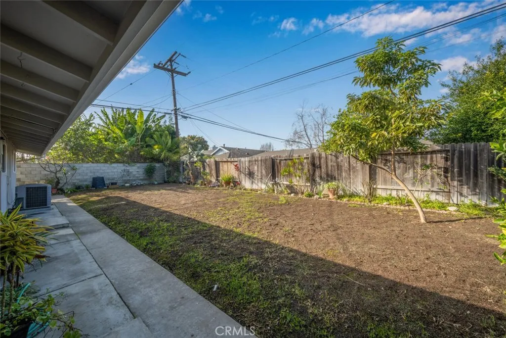 3241 Druid Lane, Los Alamitos, California 90720 home-pic-46