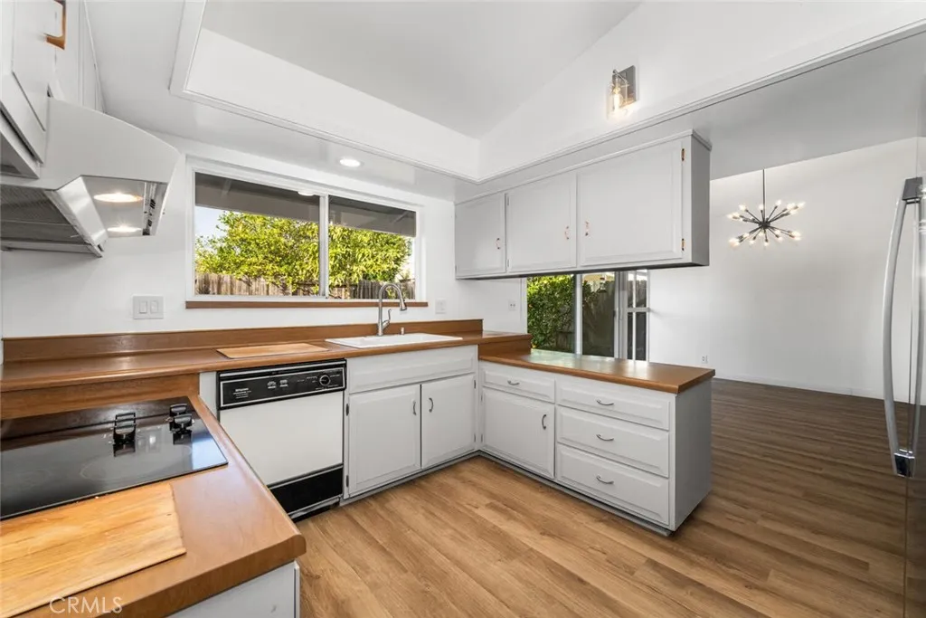 3241 Druid Lane, Los Alamitos, California 90720 home-pic-20
