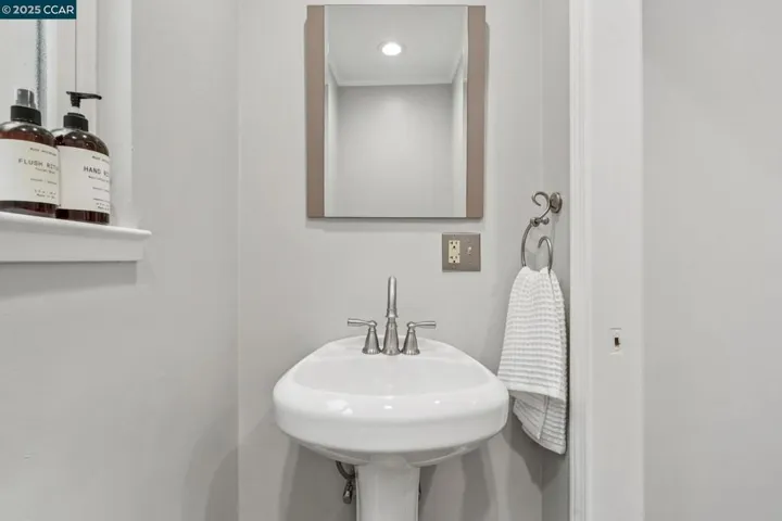3067 Stinson Circle, Walnut Creek, California 94598
