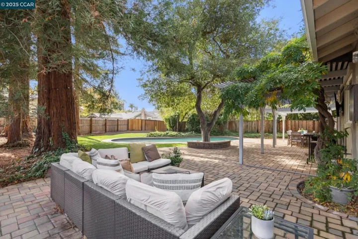 3067 Stinson Circle, Walnut Creek, California 94598