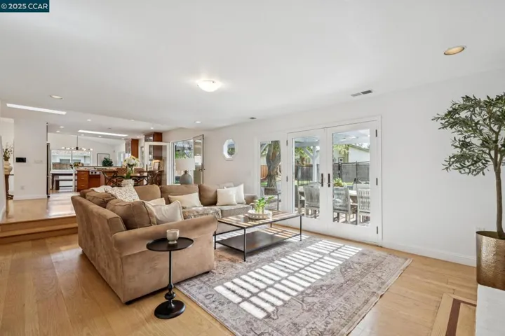 3067 Stinson Circle, Walnut Creek, California 94598