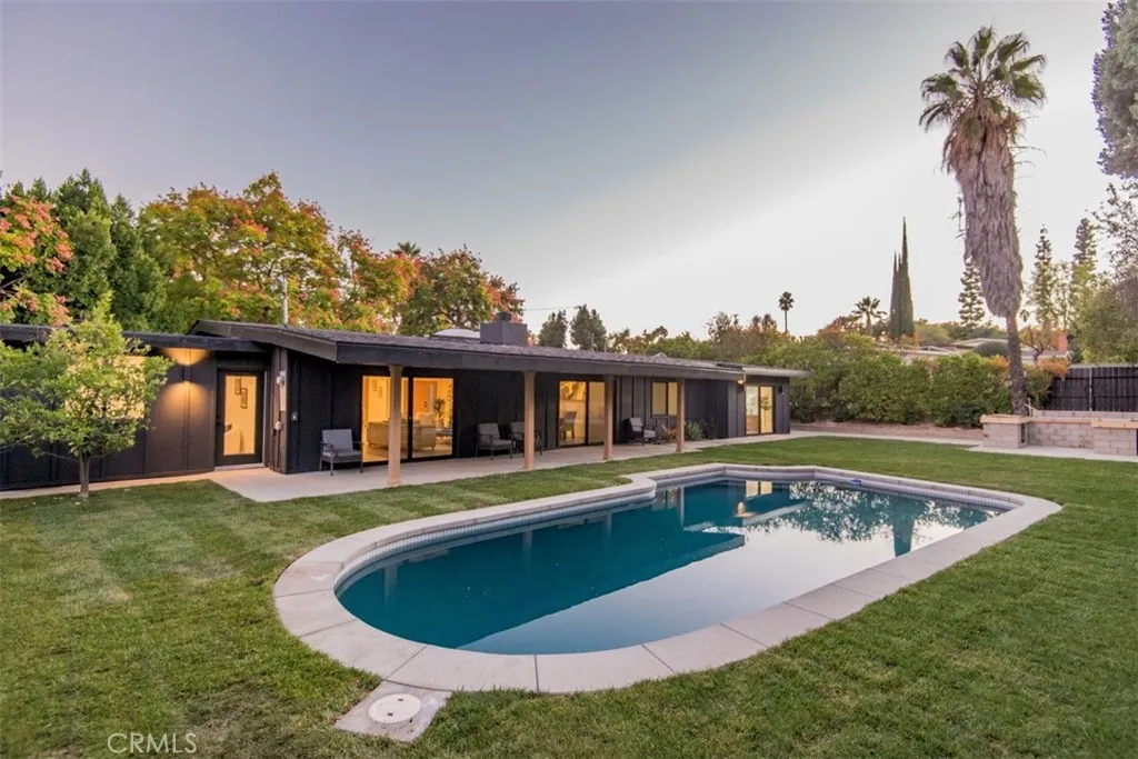23623 Ladrillo, Woodland Hills, California 91367 home-pic-50