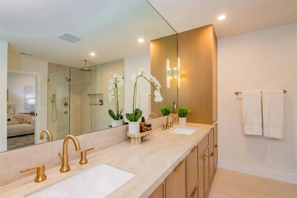 23623 Ladrillo, Woodland Hills, California 91367 home-pic-27
