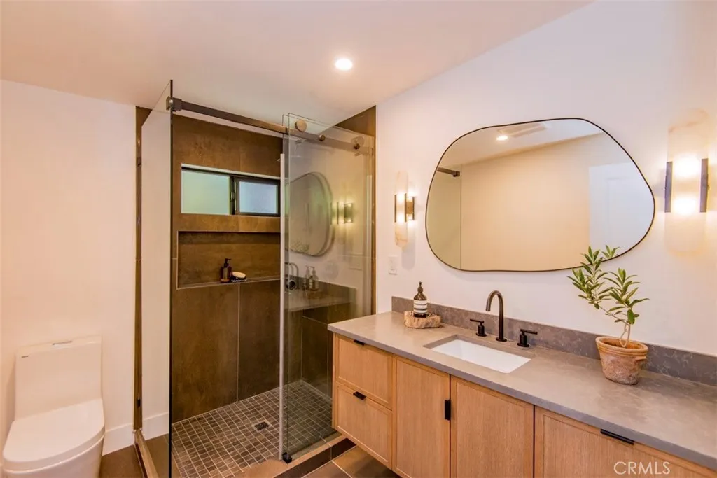 23623 Ladrillo, Woodland Hills, California 91367 home-pic-41