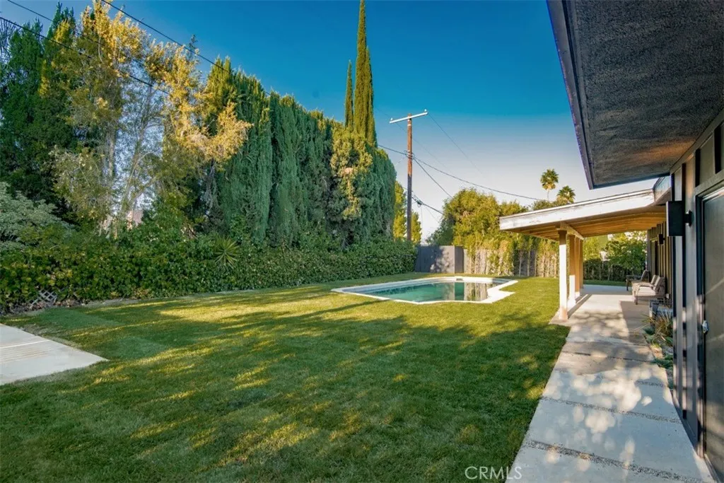 23623 Ladrillo, Woodland Hills, California 91367 home-pic-44