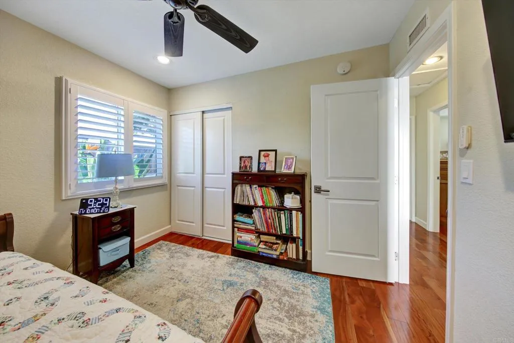 595 Hampshire Lane, Chula Vista, California 91911 home-pic-11